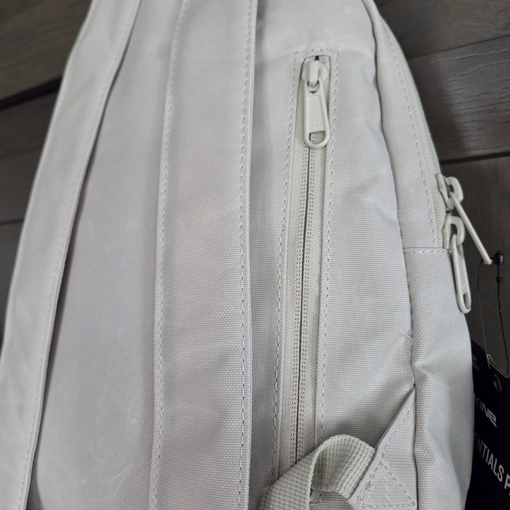 Dakine Essentials Pack Mini Backpack Silver Lining Recycled Material 7L - Picture 7 of 16